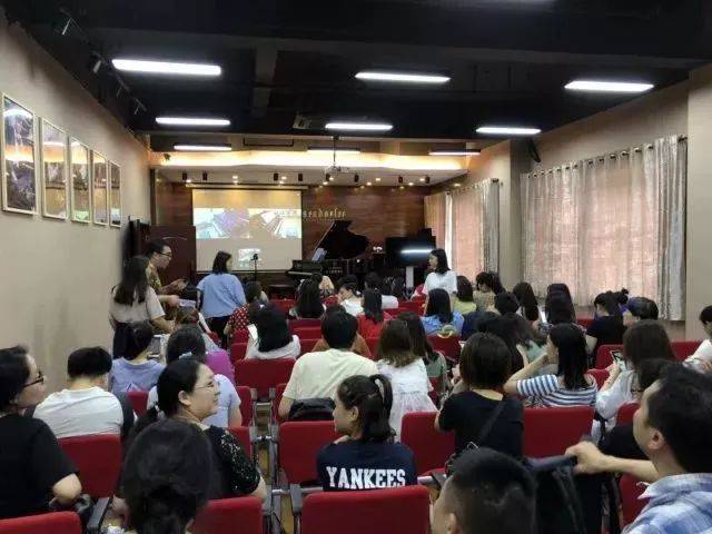 e-EU | e联远程艺术教育联盟 | 大润发贵宾厅艺术家孙鹏杰远程实验公开课