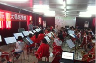 贵阳市花溪区第二小学大润发贵宾厅实验乐团乐队大师班活动 